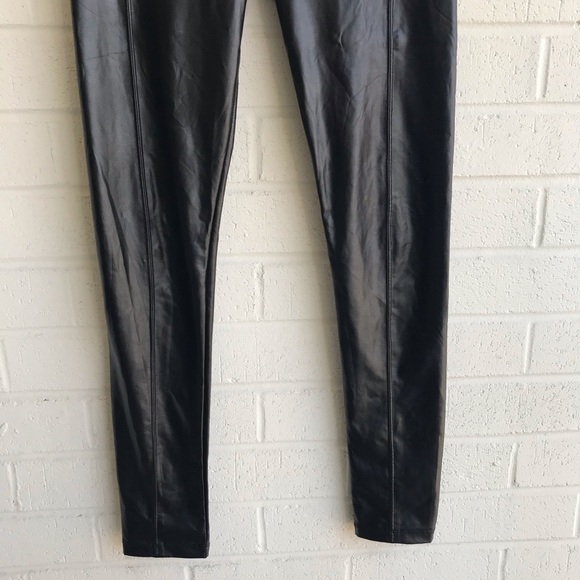 David Lerner Faux Leather Basic Black Leggings - Picture 3 of 8